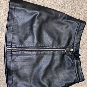 Leather skirt
